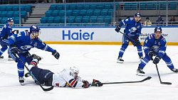 Хоккеисты «Металлурга» вышли вперед в серии с «Барысом» в Кубке Гагарина