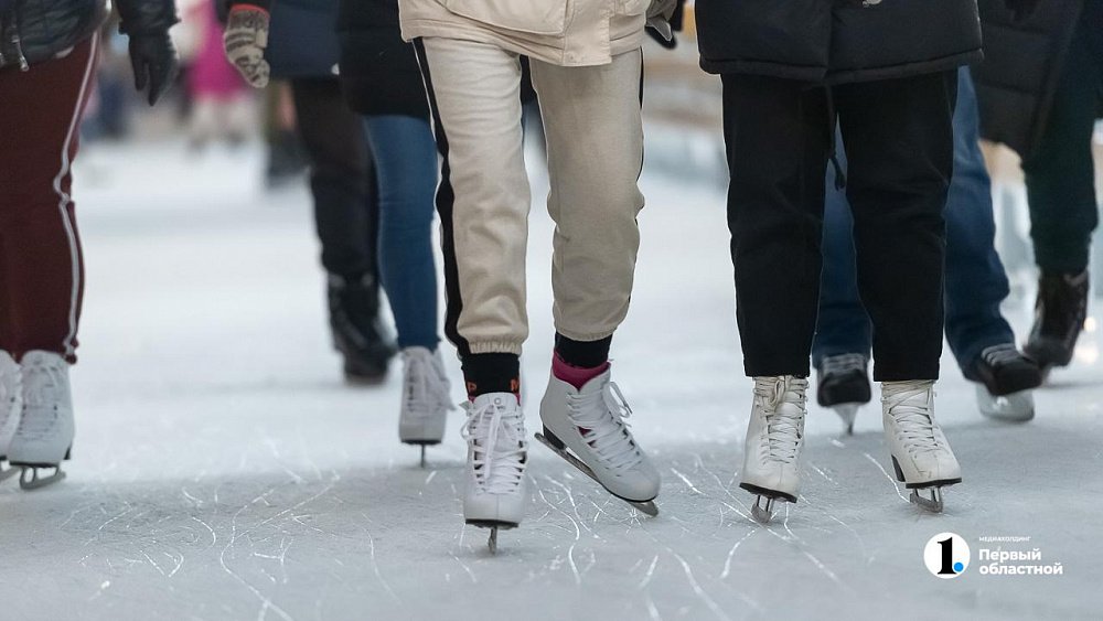 В Челябинске отменили массовые катания на коньках из‑за непогоды