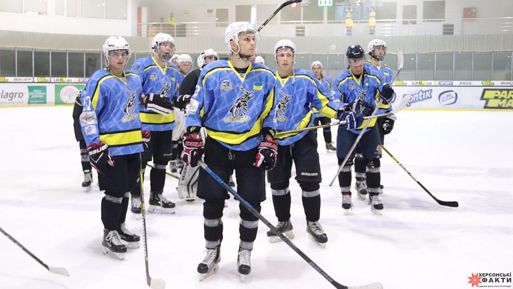 Эвакуированных с Украины южноуральских хоккеистов доставят на поезде в Москву