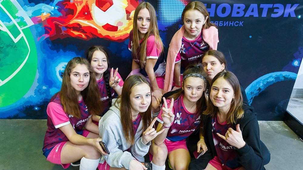 Четыре южноуральские команды выиграли золото первенства УрФО по мини-футболу