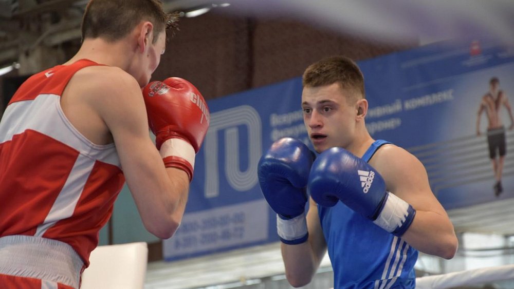 Сильнейшие южноуральские боксеры выступят на чемпионате России среди студентов
