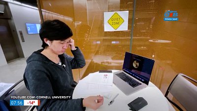 Устройство для беззвучного управления смартфоном в рубрике «Инспектор Гаджет»