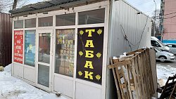 В Челябинске на Комсомольском проспекте на месте киосков высадят деревья