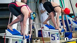 Южноуральцы завоевали два десятка медалей на чемпионате УрФО по плаванию