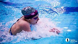 Южноуральцы завоевали два десятка медалей на чемпионате УрФО по плаванию