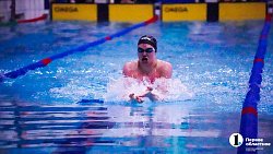 Южноуральцы завоевали два десятка медалей на чемпионате УрФО по плаванию