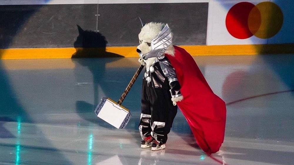 Маскот хоккейного клуба «Трактор» признан лучшим в сезоне 2021/22