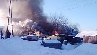 В Миассе в частном секторе произошел пожар
