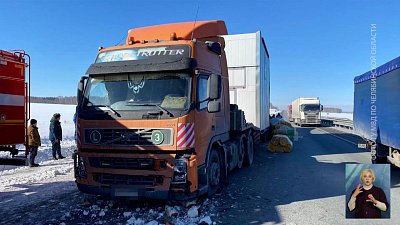 Водитель фуры погиб на трассе М-5