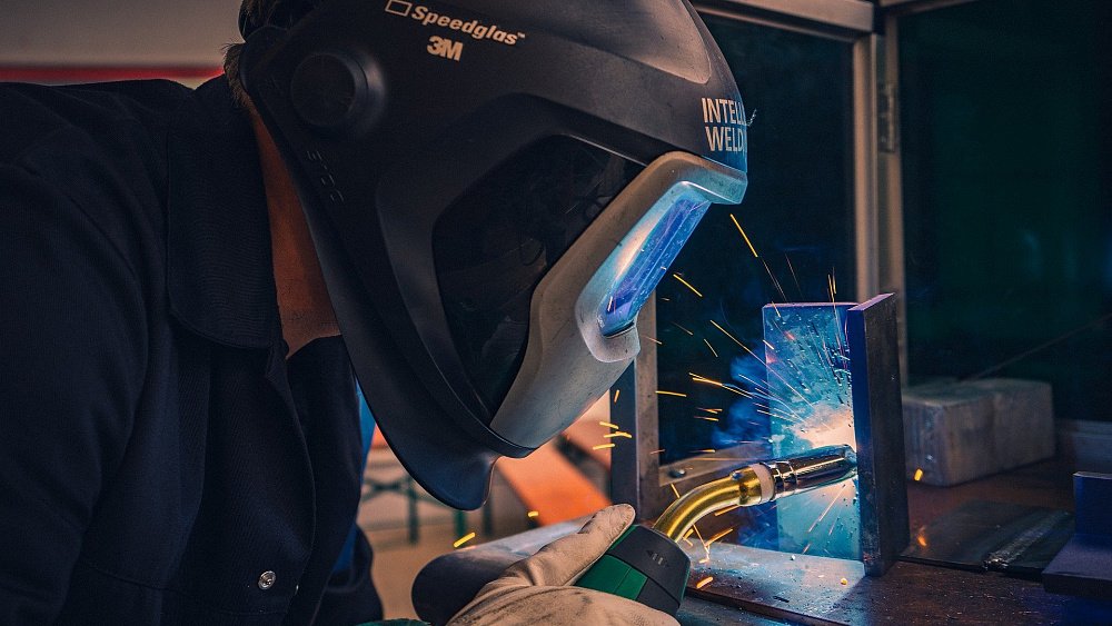 Тяжелая техника из Челябинской области заменит иностранные бренды