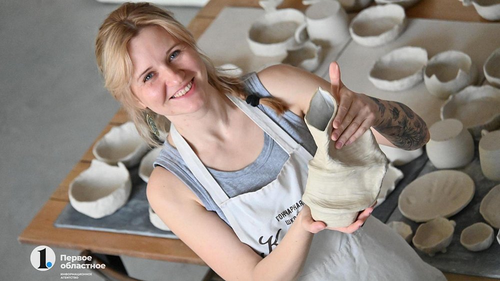 «Посуда ручной работы несет в себе вашу энергию»: челябинка рассказала о популярности лепки из глины