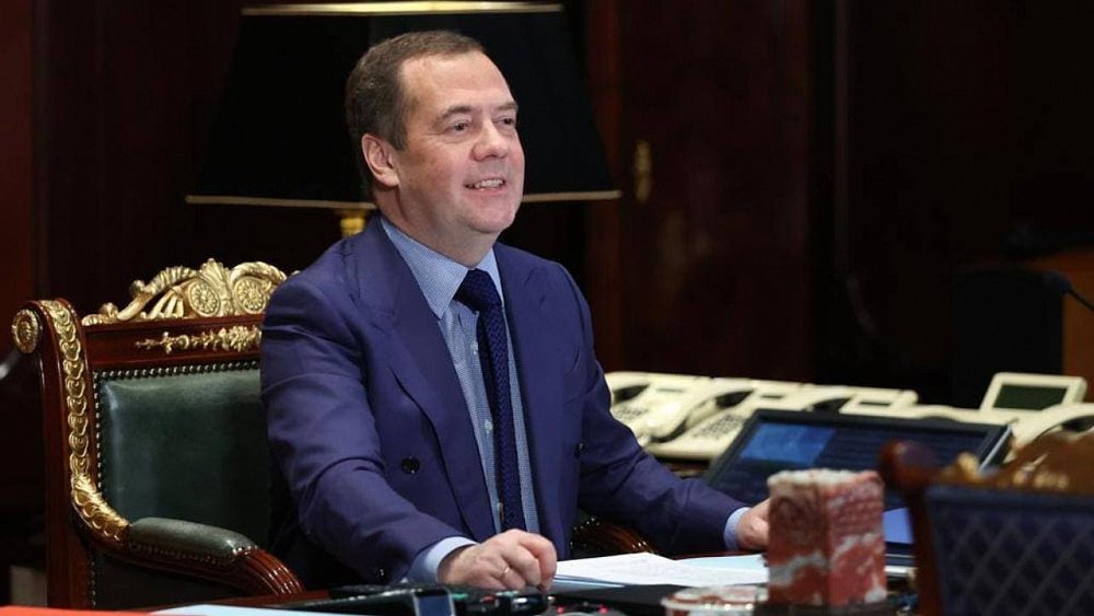 Экс-президент России Дмитрий Медведев завел телеграм-канал