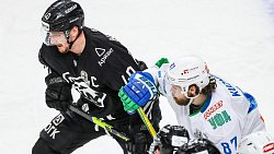 Хоккеисты челябинского «Трактора» уступили «Салавату Юлаеву» в первом матче серии плей‑офф Кубка Гагарина