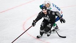 Хоккеисты челябинского «Трактора» уступили «Салавату Юлаеву» в первом матче серии плей‑офф Кубка Гагарина