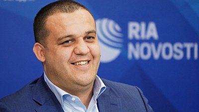 Известный боксер вошел в строительный бизнес челябинского предпринимателя Сергея Вайнштейна