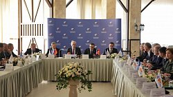 Алексей Текслер: «Мы адаптируемся и продолжим работу на благо области»