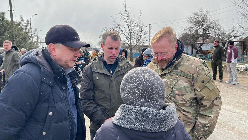 «Сейчас они в безопасности»: как живет Донбасс после прихода Российской армии