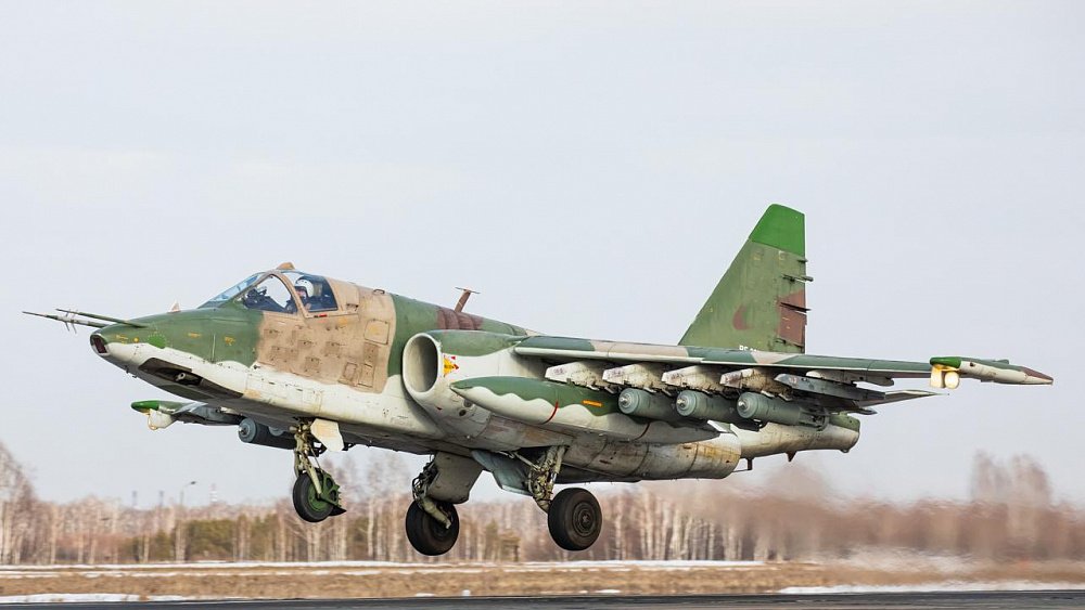 Российские летчики за сутки поразили 86 военных объектов Украины