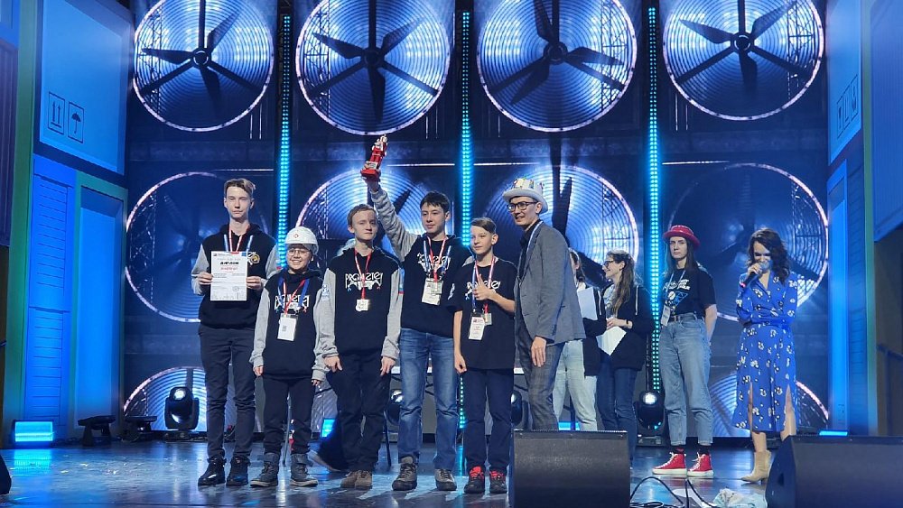 Южноуральские спортсмены стали призерами всероссийского турнира по робототехнике