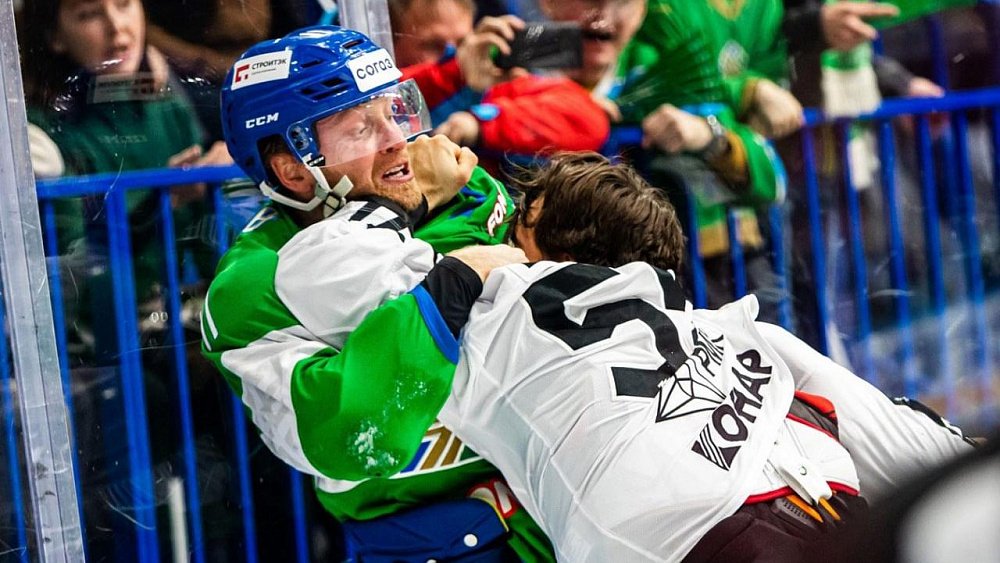 Защитник «Салавата Юлаева» Григорий Панин дисквалифицирован на три матча за грубый фол на форварде «Трактора»