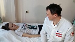 Челябинские врачи прооперировали 20‑летнюю девушку с почкой в форме подковы