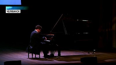 Денис Мацуев дал сольный концерт