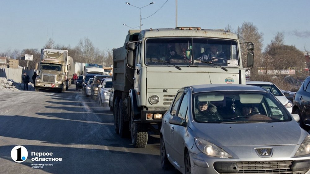На трассе в Челябинской области отменили весенние ограничения для большегрузов