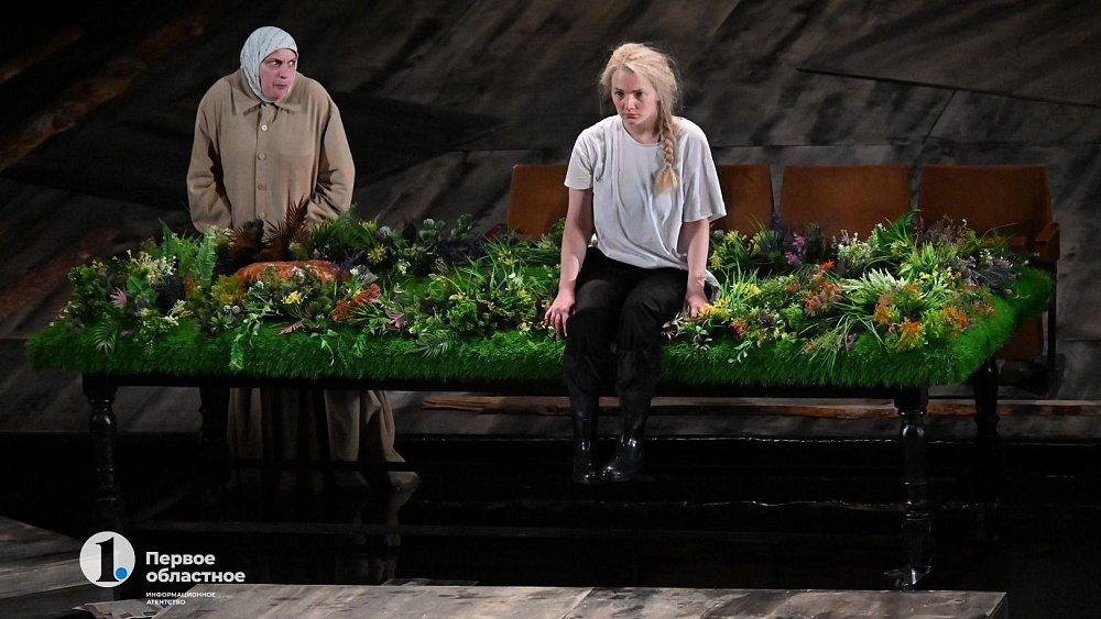 «Три сестры» в Театре драмы: потусторонний артхаус в болоте