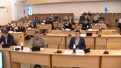 Сохранность зелёных насаждений обсудили депутаты