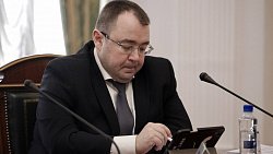 Губернатор Алексей Текслер поручил в срок проводить контракты по нацпроектам