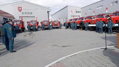 Пожарные части Челябинской области усилили новой спецтехникой
