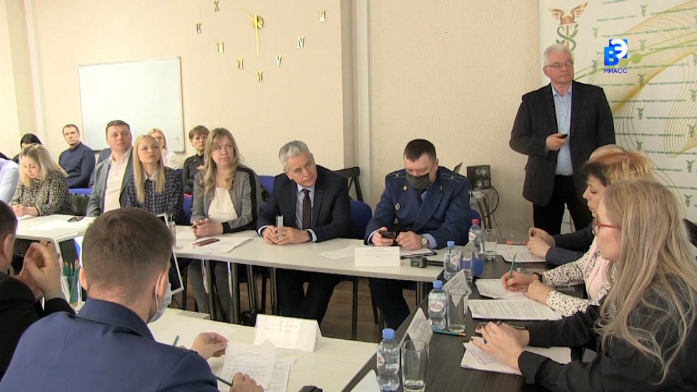 Меры поддержки обсудили на «Круглом столе»