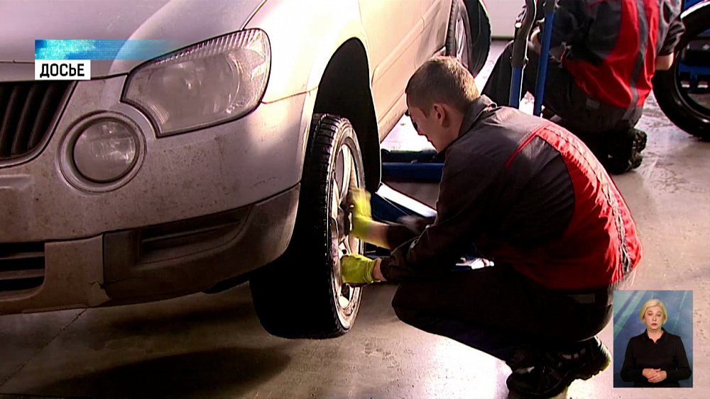 Южноуральцы меняют шины раньше времени