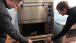 Старшеклассники Фершампенуаза отправили учителей в подвал