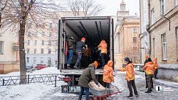 Волонтеры акции #МыВместе отправили гуманитарный груз для вынужденных переселенцев из ДНР и ЛНР