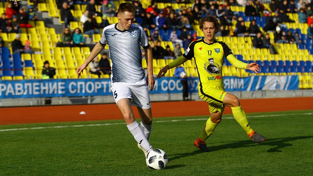 Футбольный клуб «Челябинск» проиграл лидеру чемпионата ФНЛ-2