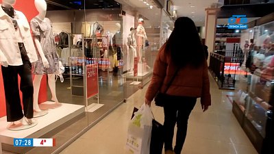 Весенний шопинг в сюжете «Неделя скидок в Фокусе»