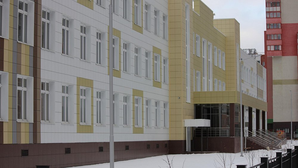 Школы в новых микрорайонах Челябинска готовы открыть дополнительные места для первоклассников