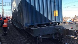 В Челябинске грузовые вагоны сошли с рельсов