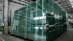 В Челябинске запустят первое в России производство стекла для небоскребов