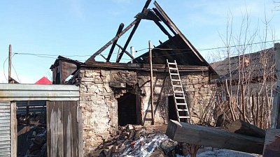В Челябинской области на пожаре в частном доме погиб человек