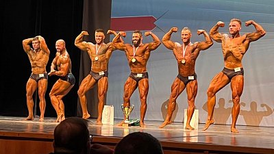 Сборная Челябинской области выиграла командный зачет чемпионата Урала по бодибилдингу и фитнесу