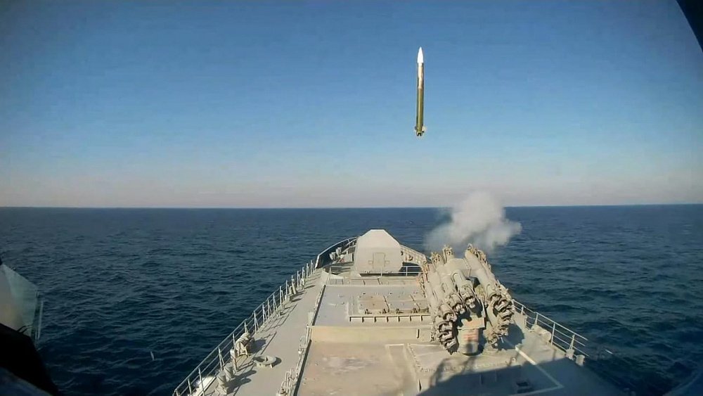 Минобороны России сообщило об уничтожении ангара с авиатехникой на Украине