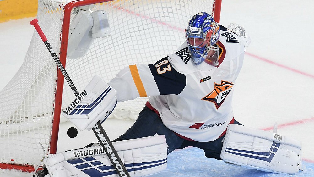 Голкипер хоккейного клуба «Металлург» Василий Кошечкин побил рекорд Кубка Гагарина