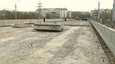 Движение по Ленинградскому мосту в Челябинске планируют открыть уже в июле