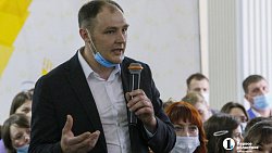 Ирина Текслер ответила на вопросы молодежи из поселков Челябинской области