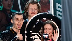 Хоккеистам челябинского «Трактора» вручили бронзовые медали чемпионата КХЛ