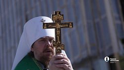 В Челябинске освятили кресты для куполов строящегося кафедрального собора