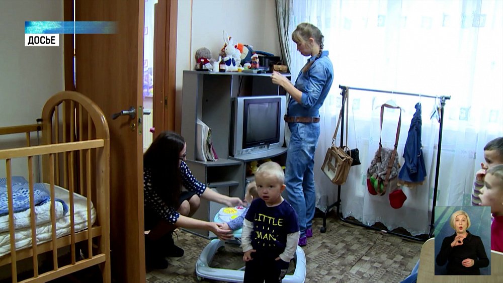 В ЗСО утвердили выплаты детям с 8 до 17 лет