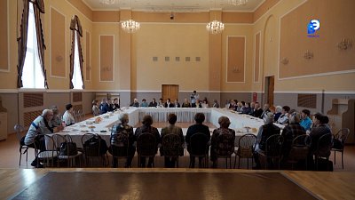 Ветераны АЗ встретились с руководством завода